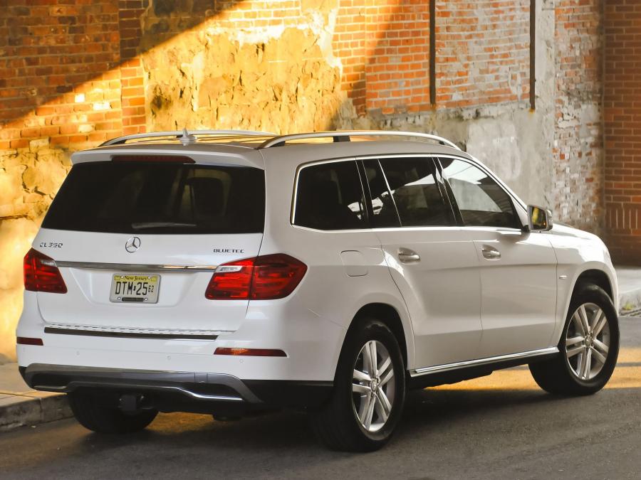  Mercedes-Benz GL350 BlueTec 2012 года  (US) (фото 5 из 26)
